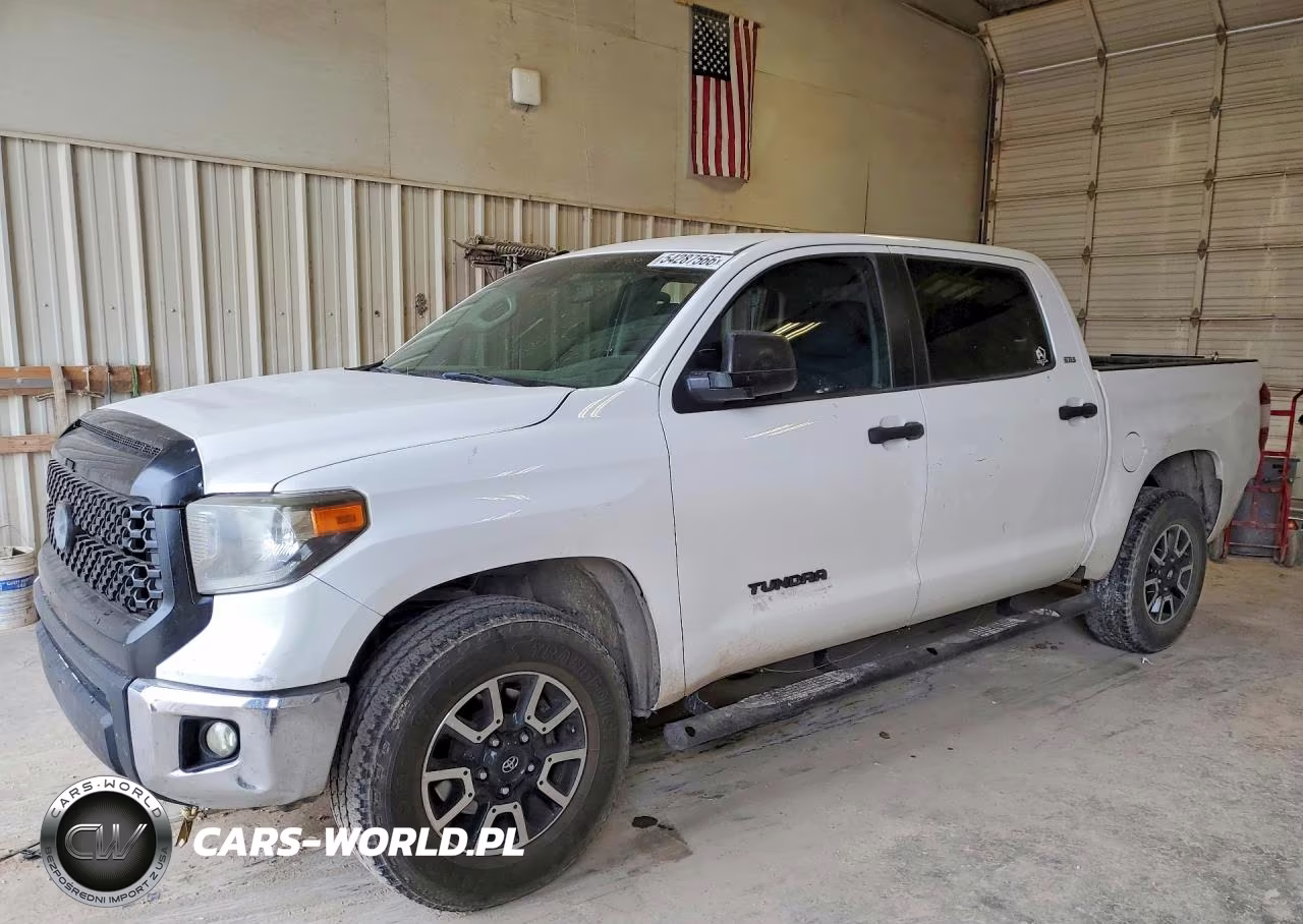 2018 Toyota Tundra Crewmax Sr5