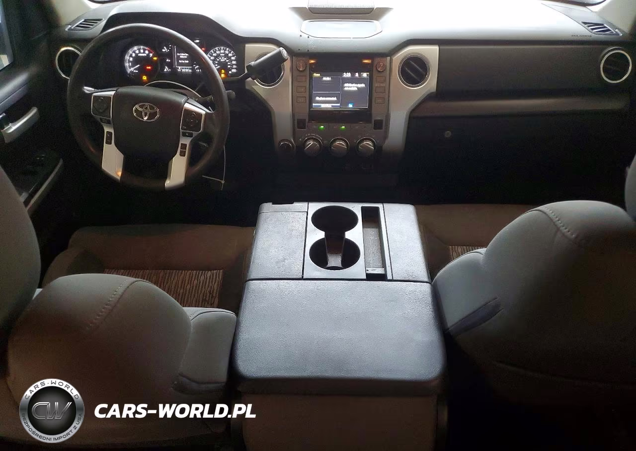 2018 Toyota Tundra Crewmax Sr5 VIN:5TFDM5F1XJX075848 - 8