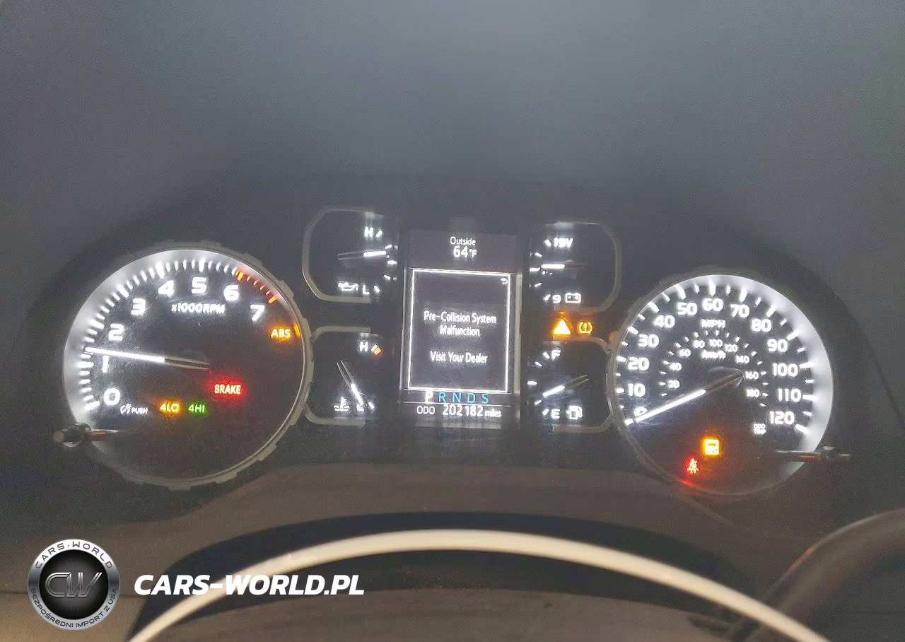 2018 Toyota Tundra Crewmax Sr5 VIN:5TFDM5F1XJX075848 - 9