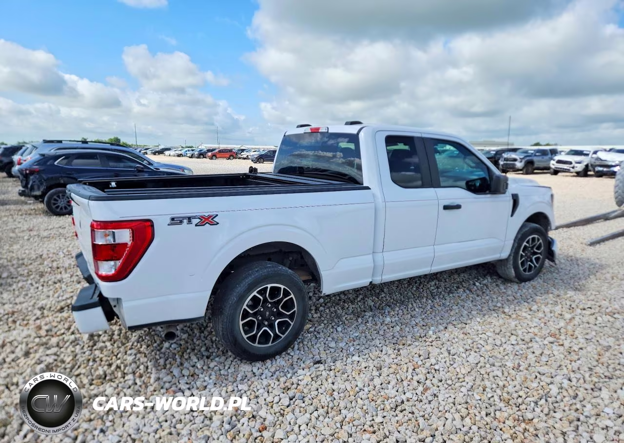 2023 Ford F150 Super Cab VIN:1FTEX1CP6PKF40841 - 3