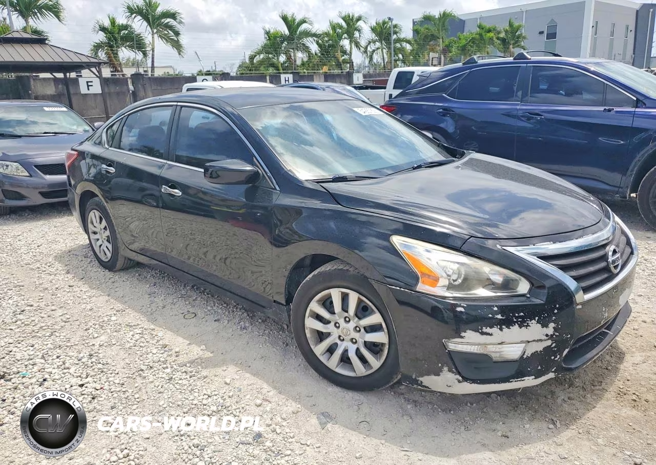 2013 Nissan Altima 2.5 VIN:1N4AL3AP4DC238033 - 4