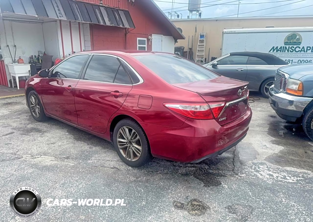 2015 Toyota Camry Se VIN:4T1BF1FK5FU948459 - 3