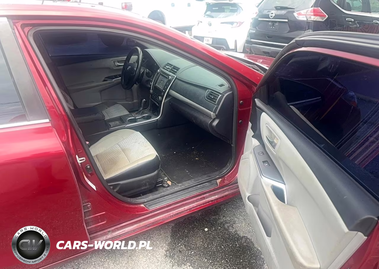 2015 Toyota Camry Se VIN:4T1BF1FK5FU948459 - 5