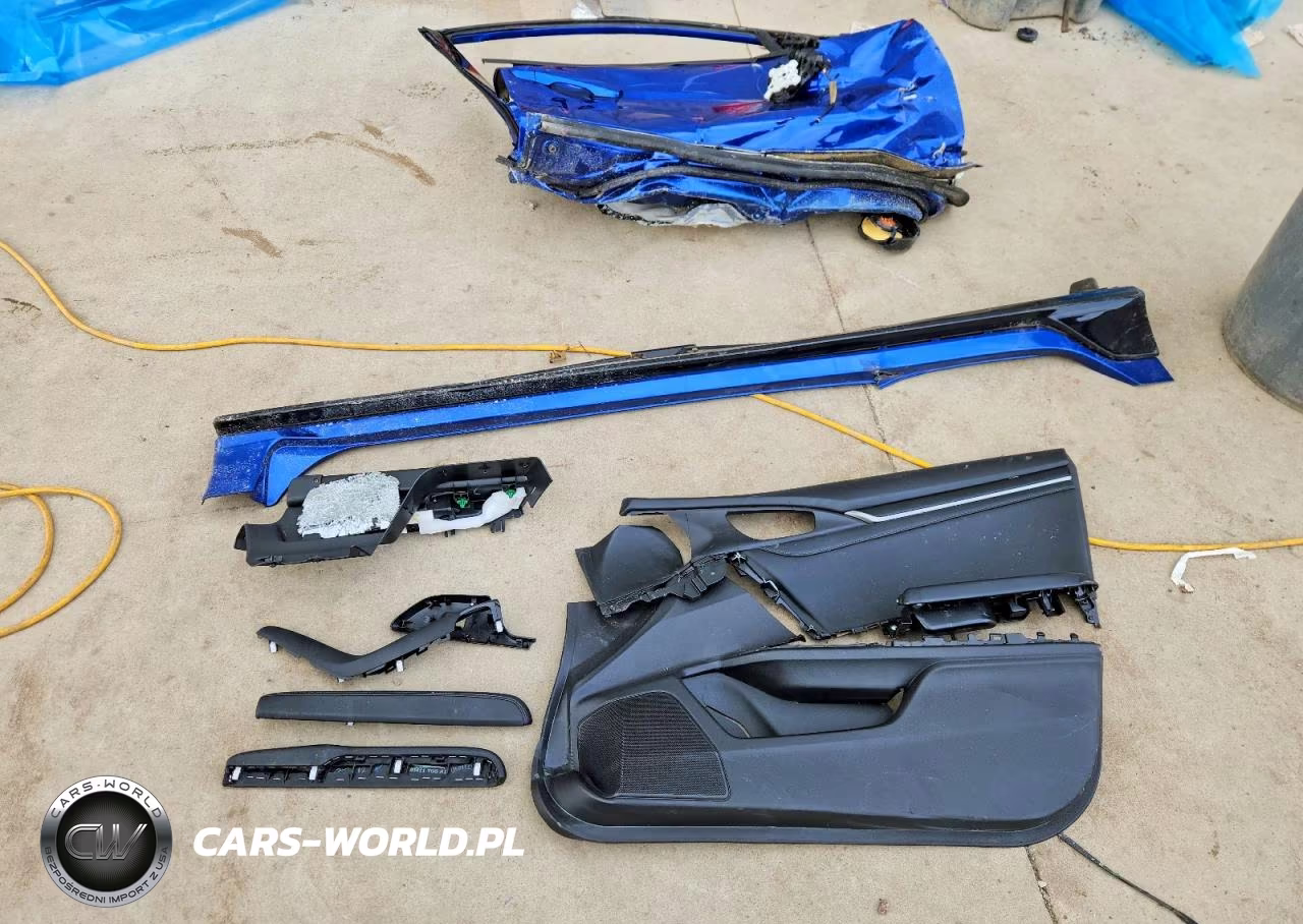 2020 Honda Civic Sport Touring VIN:SHHFK7H99LU210343 - 12