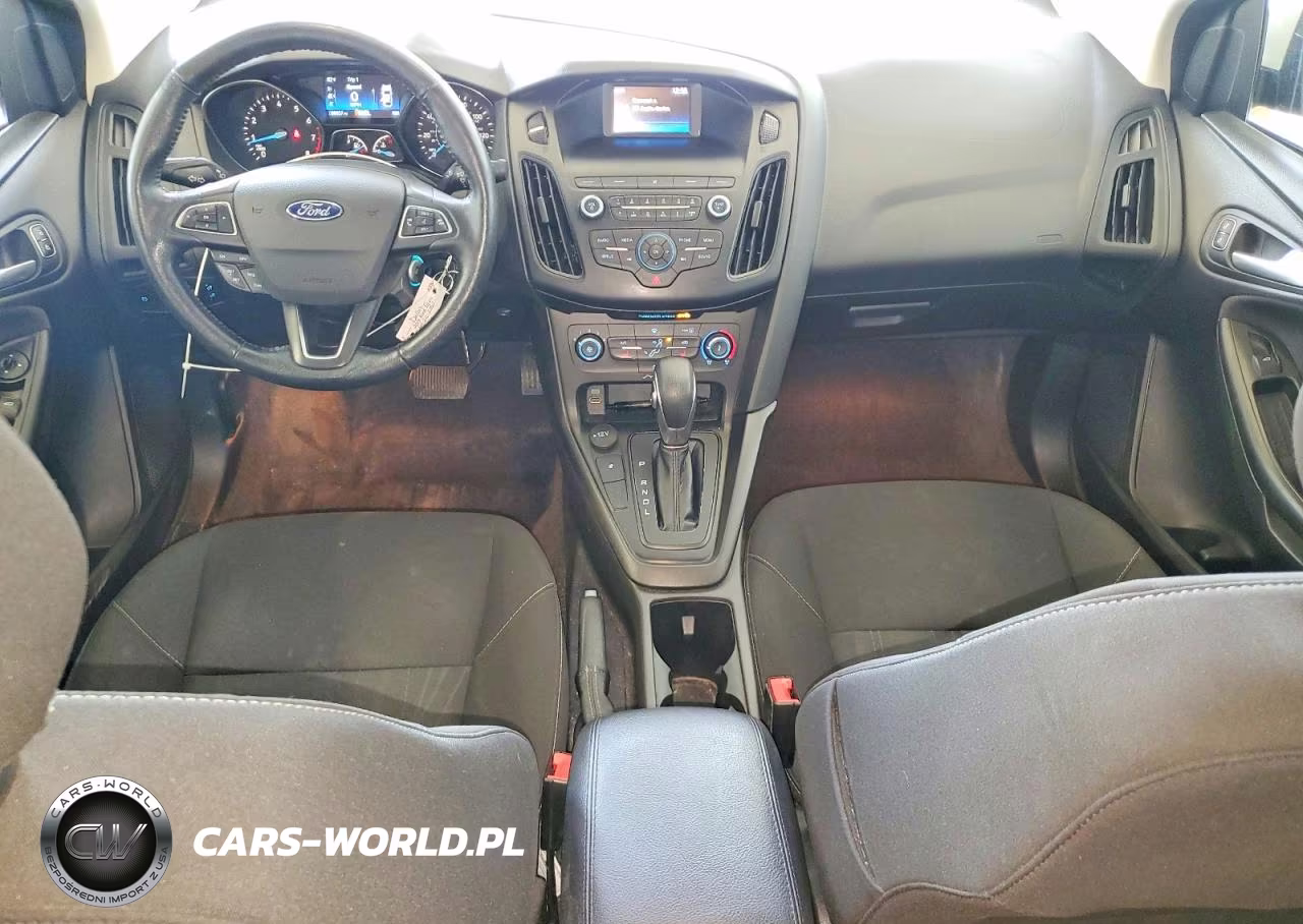 2018 Ford Focus Se VIN:1FADP3F23JL309846 - 8