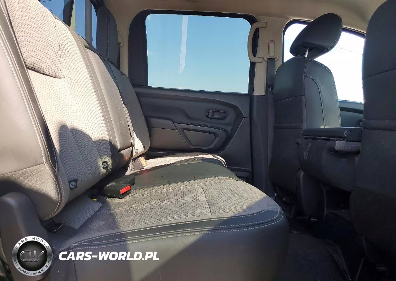 2021 Nissan Titan S VIN:1N6AA1EEXMN528582 - 10
