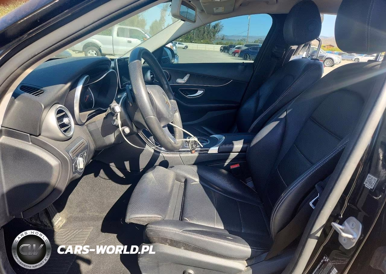 2017 Mercedes-Benz C 300 VIN:55SWF4JB6HU225034 - 7