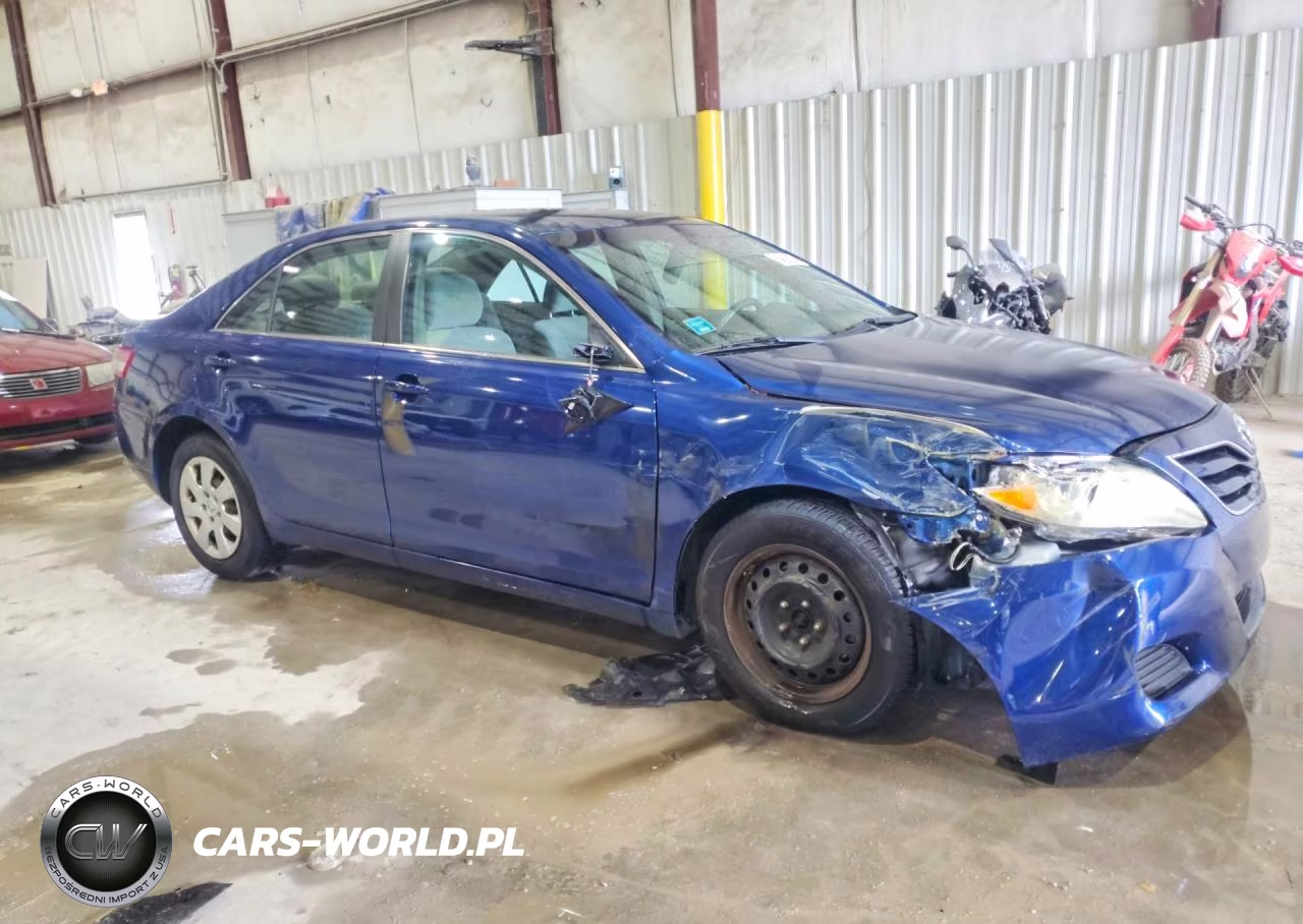 2010 Toyota Camry Le VIN:4T4BF3EK6AR001992 - 4