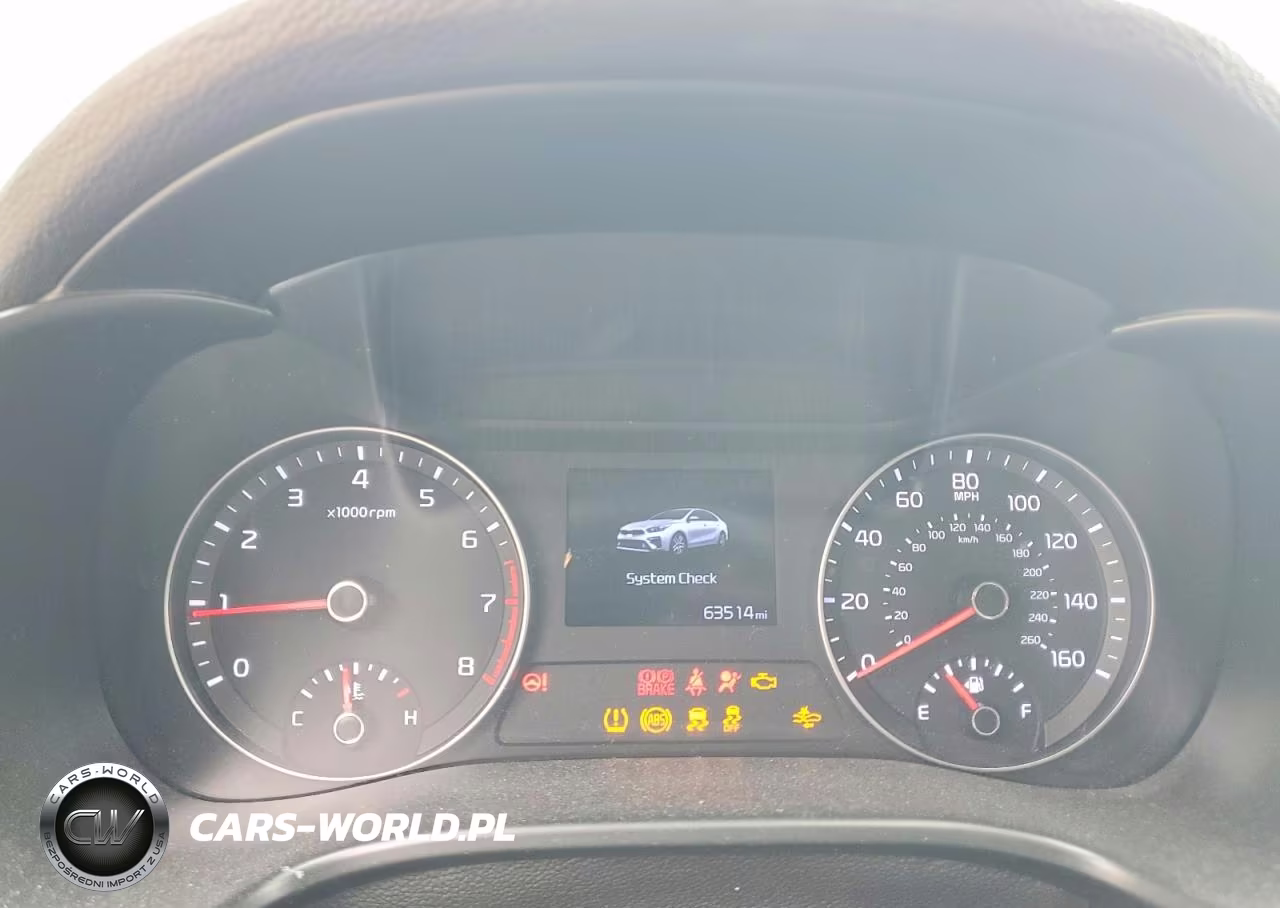 2019 Kia Forte Lxs VIN:3KPF24AD0KE104236 - 9