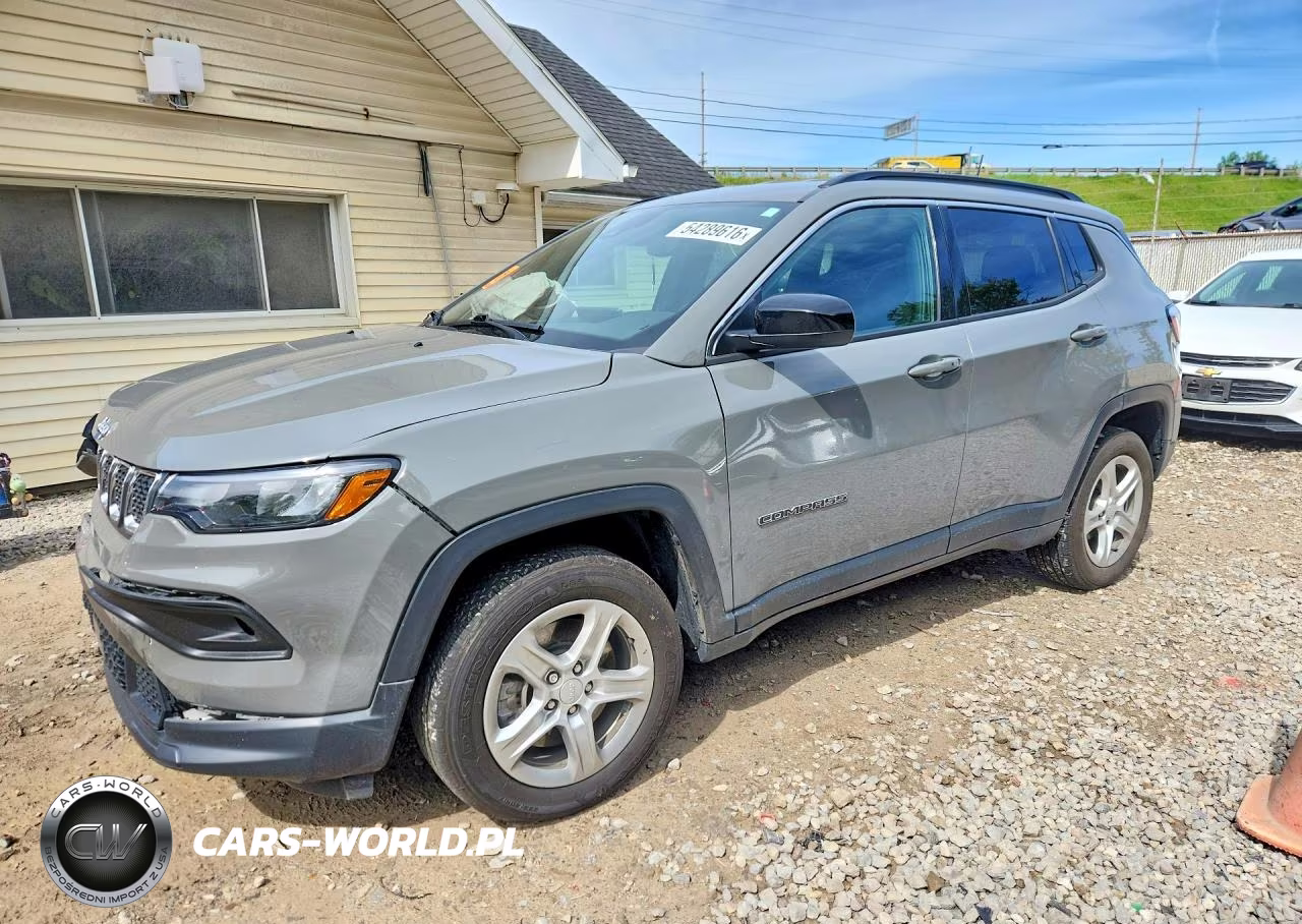 2024 Jeep Compass Latitude – zdjęcie 1 z 13