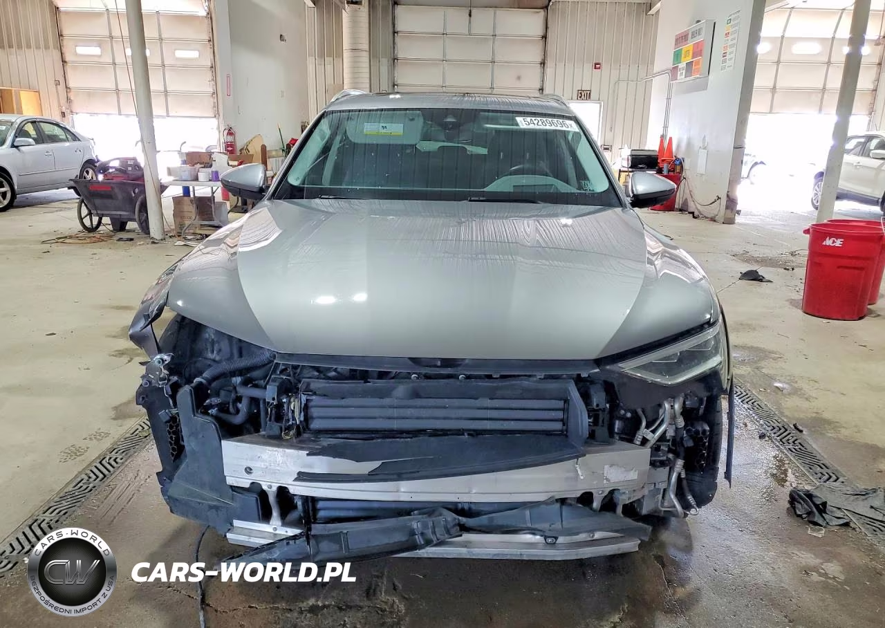 2021 Audi E-Tron Prestige VIN:WA1VAAGE3MB018135 - 5