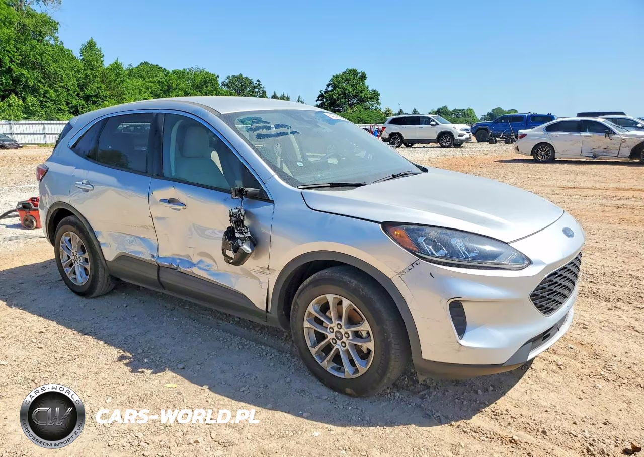 2020 Ford Escape Se VIN:1FMCU0G63LUC47064 - 4