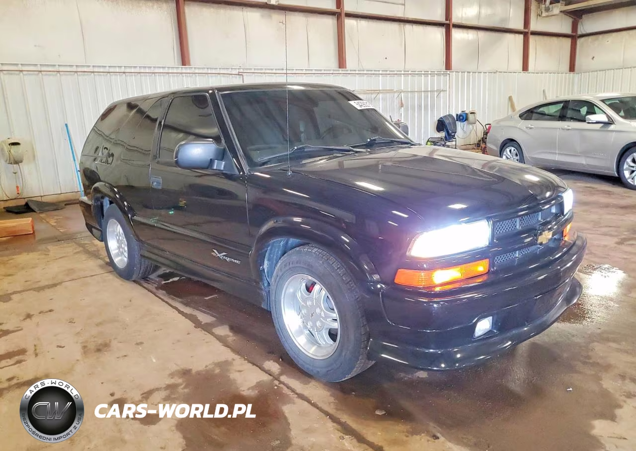 2001 Chevrolet Blazer VIN:1GNCS18W51K242950 - 4