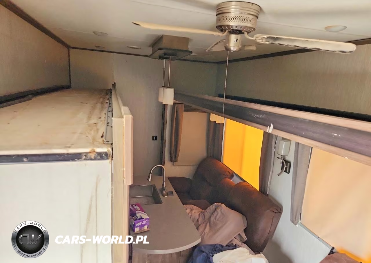 2020 Forest River Sabre Camper VIN:5ZT3SR3B6L6103478 - 5