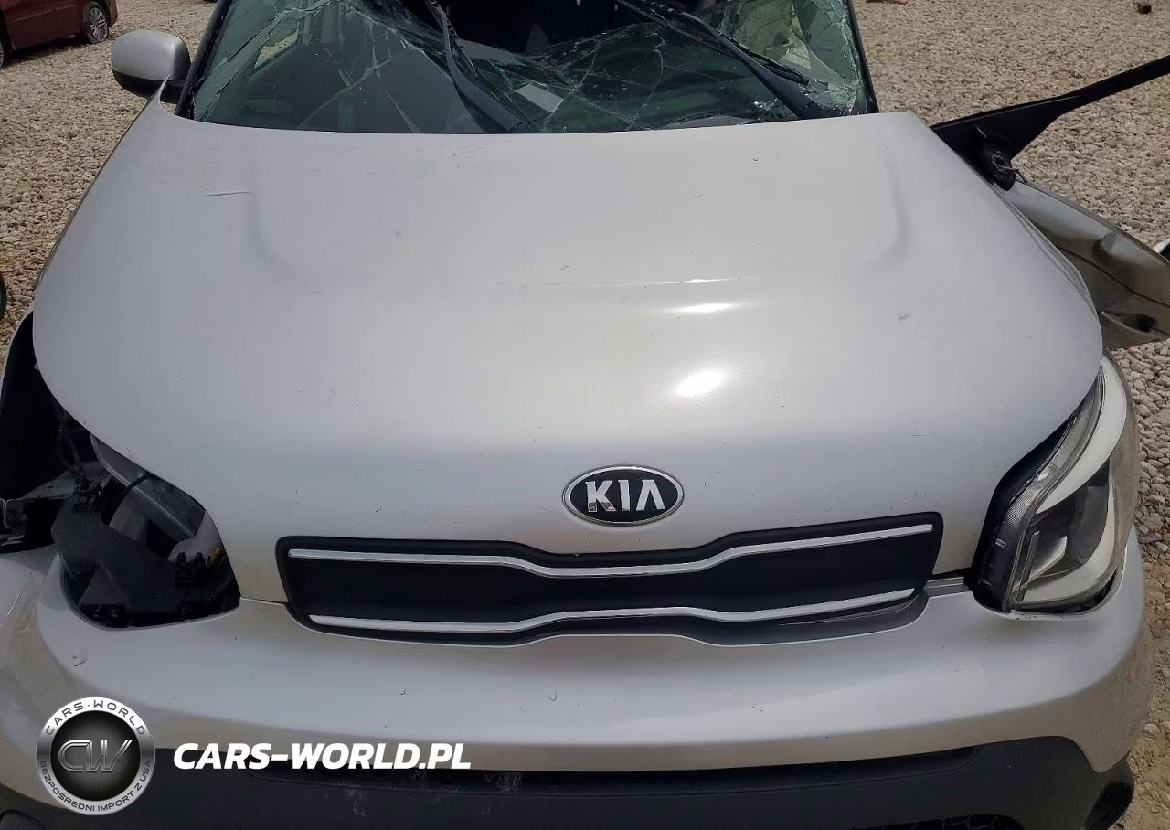 2018 Kia Soul Base VIN:KNDJN2A26J7545064 - 11