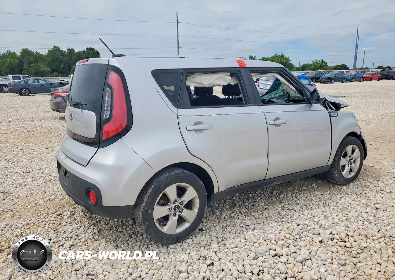 2018 Kia Soul Base VIN:KNDJN2A26J7545064 - 3