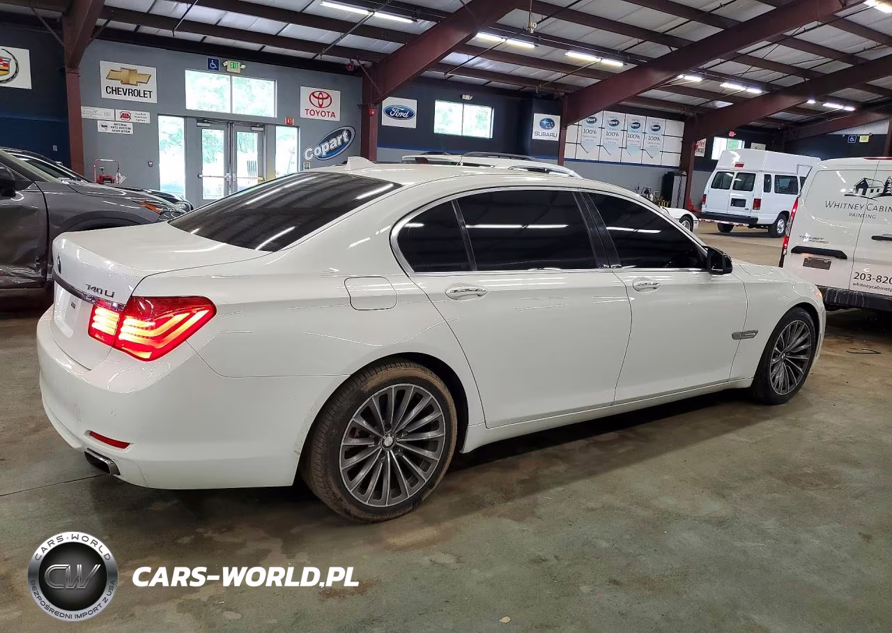 2012 BMW 740 Li VIN:WBAKB4C50CC576026 - 3