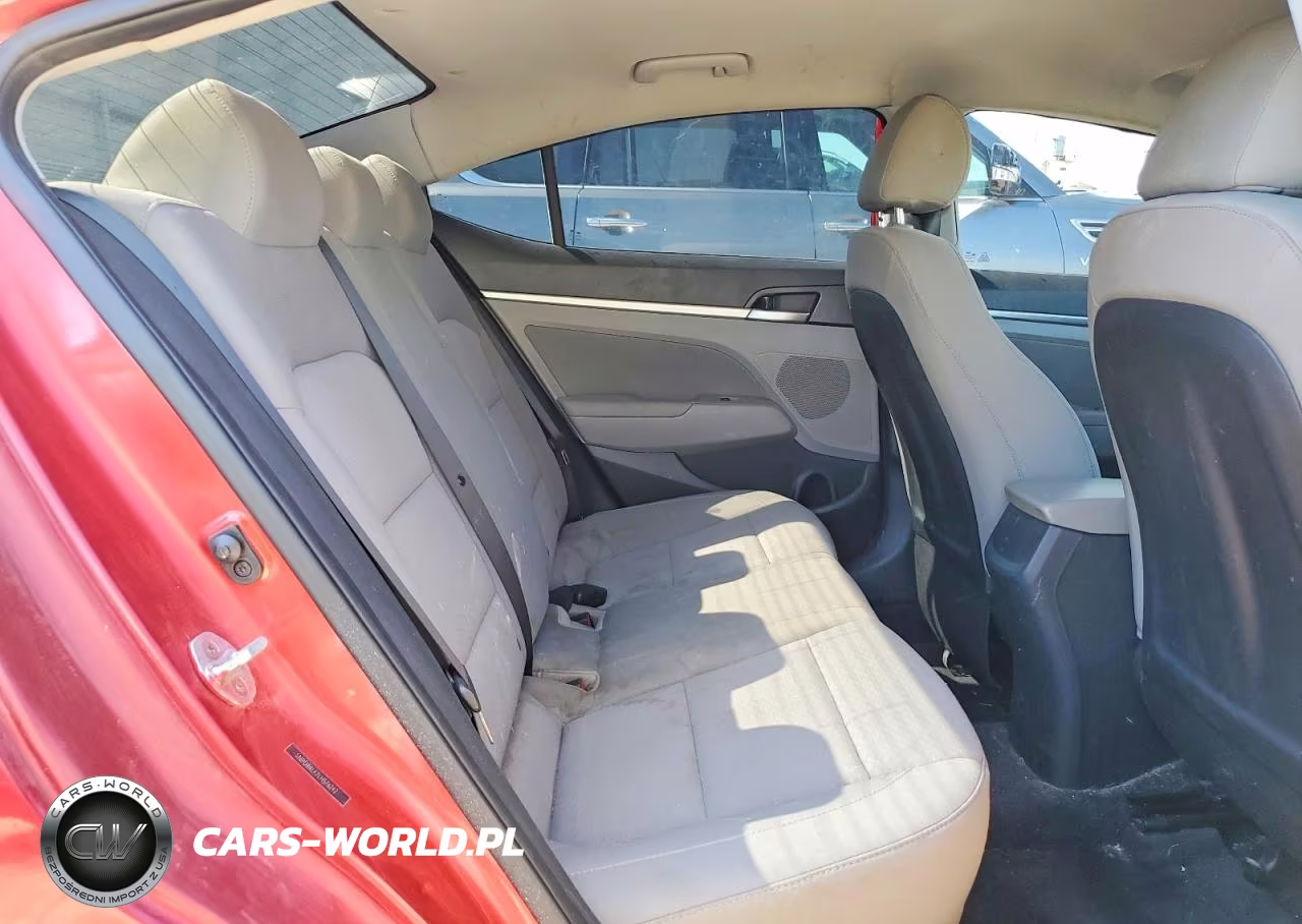 2020 Hyundai Elantra Sel VIN:5NPD84LF7LH576242 - 10