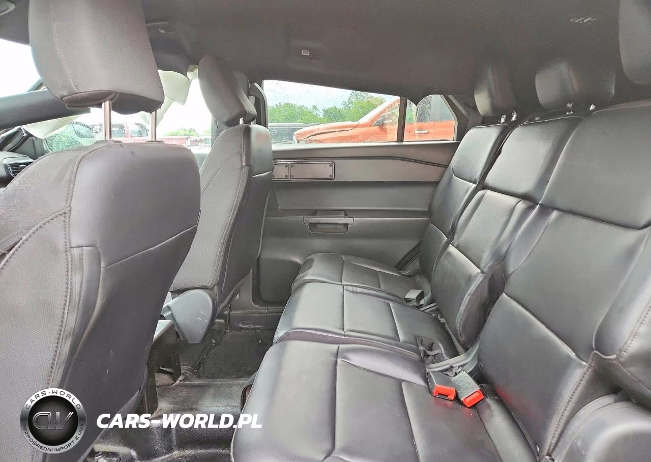2023 Ford Explorer Police Interceptor VIN:1FM5K8AB4PGB99579 - 11