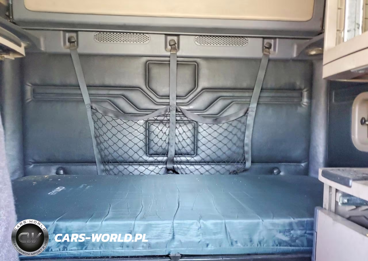2010 Freightliner Cascadia VIN:1FUJGLDR9ASAP0401 - 6