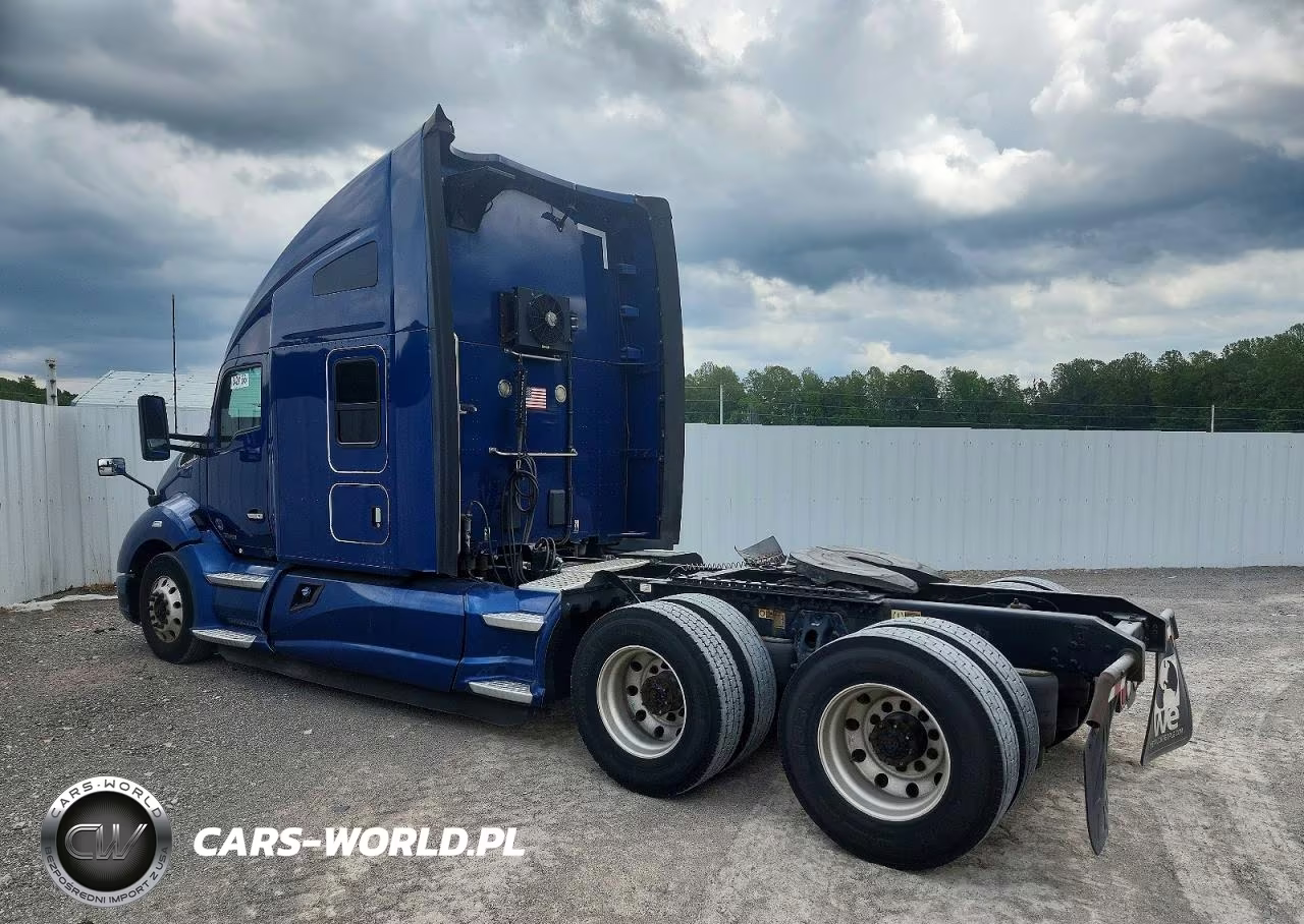 2019 Kenworth Constructi - Semi Truck VIN:1XKYDP9X0KJ368535 - 3