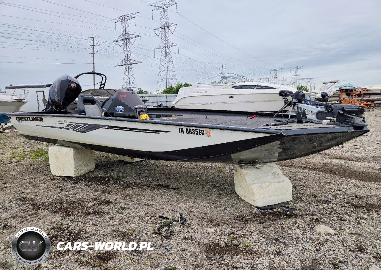 2021 Boat Crestliner Unknown