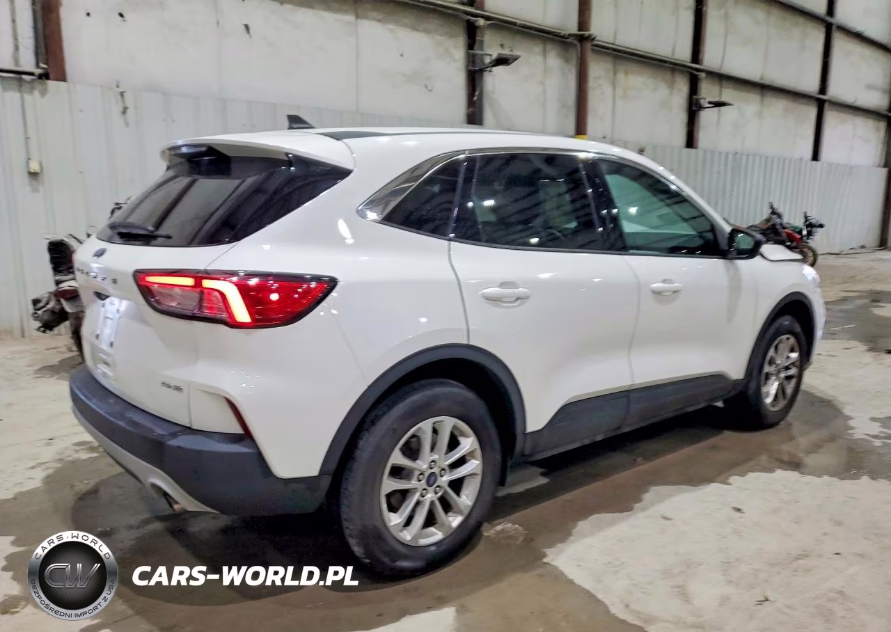 2022 Ford Escape Se VIN:1FMCU9G6XNUA60377 - 3