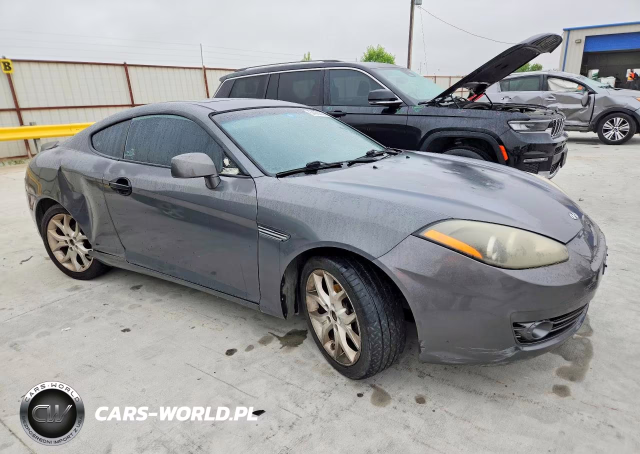 2007 Hyundai Tiburon Gt VIN:KMHHN66FX7U259922 - 4