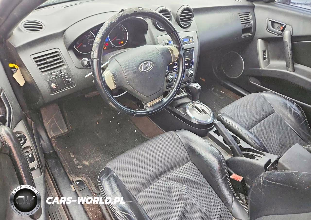 2007 Hyundai Tiburon Gt VIN:KMHHN66FX7U259922 - 8