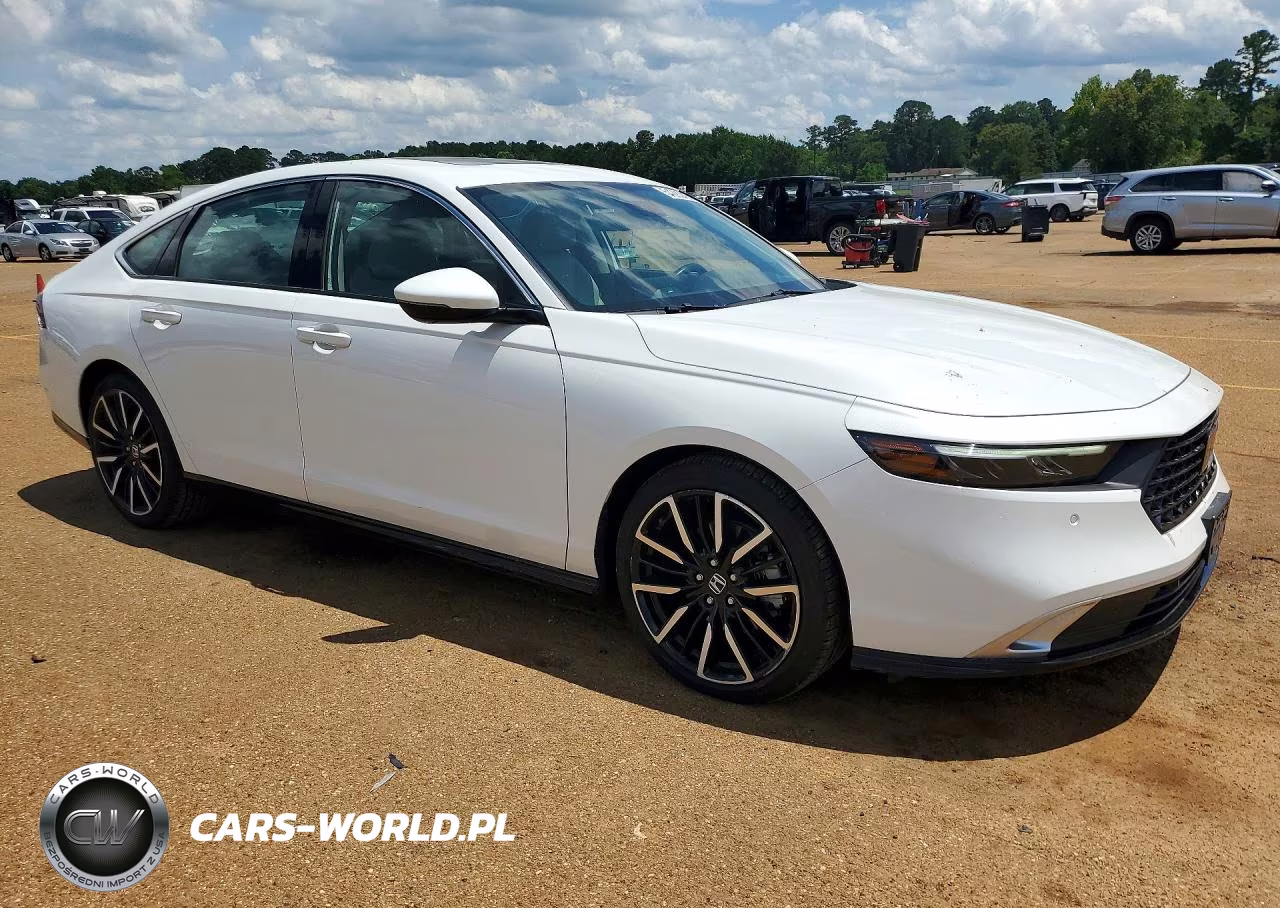2023 Honda Accord VIN:1HGCY2F89PA053560 - 4