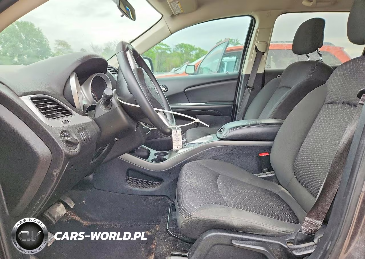 2018 Dodge Journey Se VIN:3C4PDCAB7JT295770 - 7
