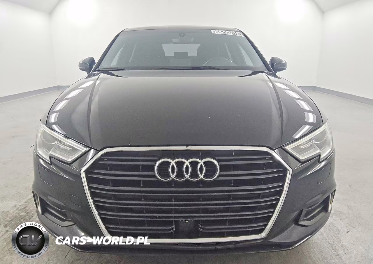 2018 Audi A3 Premium VIN:WAUAUGFF7J1042400 - 5