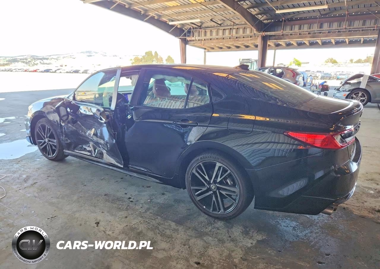 2025 Toyota Camry Xse VIN:4T1DBADK7SU000940 - 2