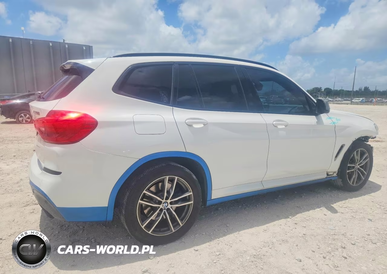 2018 BMW X3 xDrivem40I VIN:5UXTS3C58J0Y98069 - 3