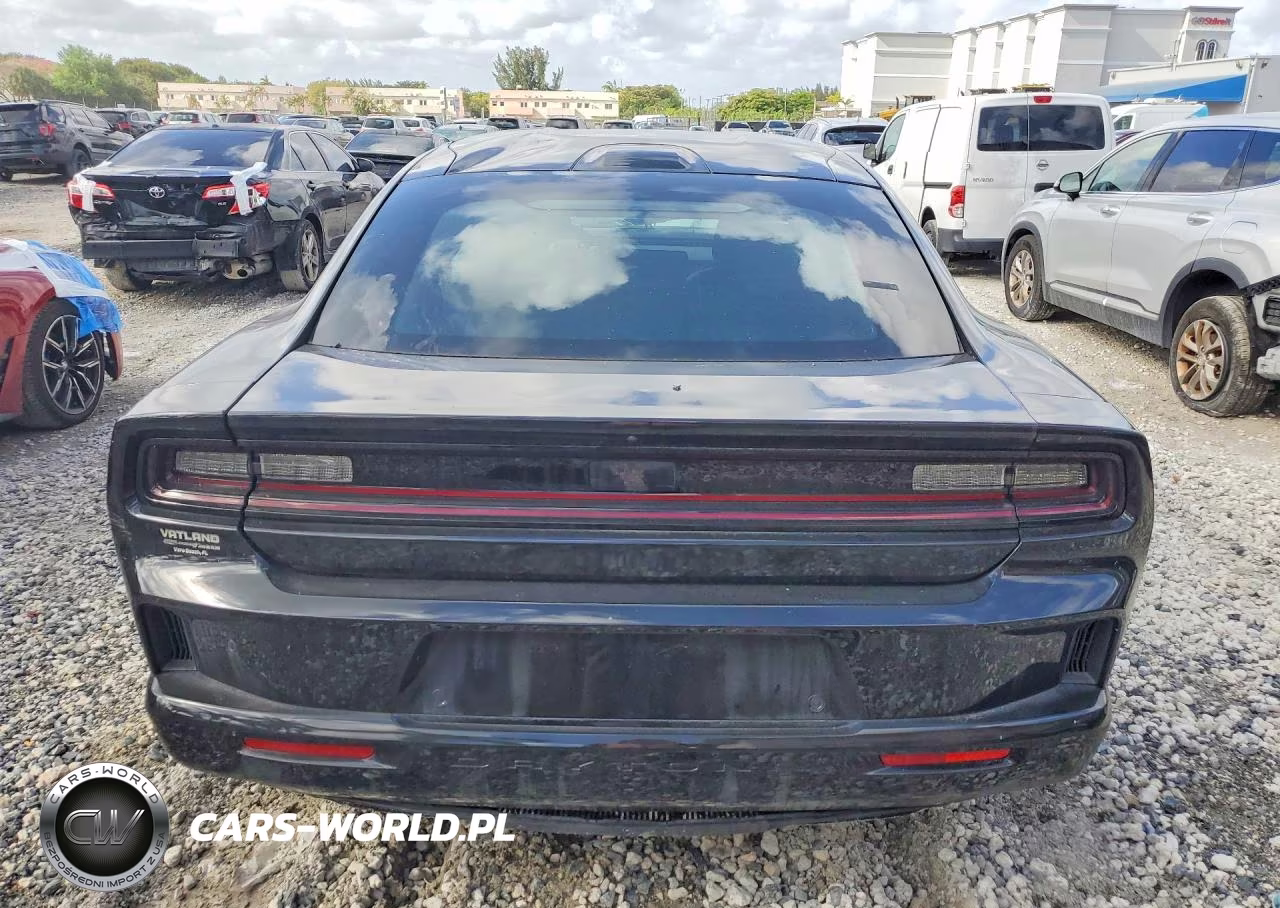 2025 Dodge Charger Daytona R VIN:2C3CDBCKXSR538650 - 6