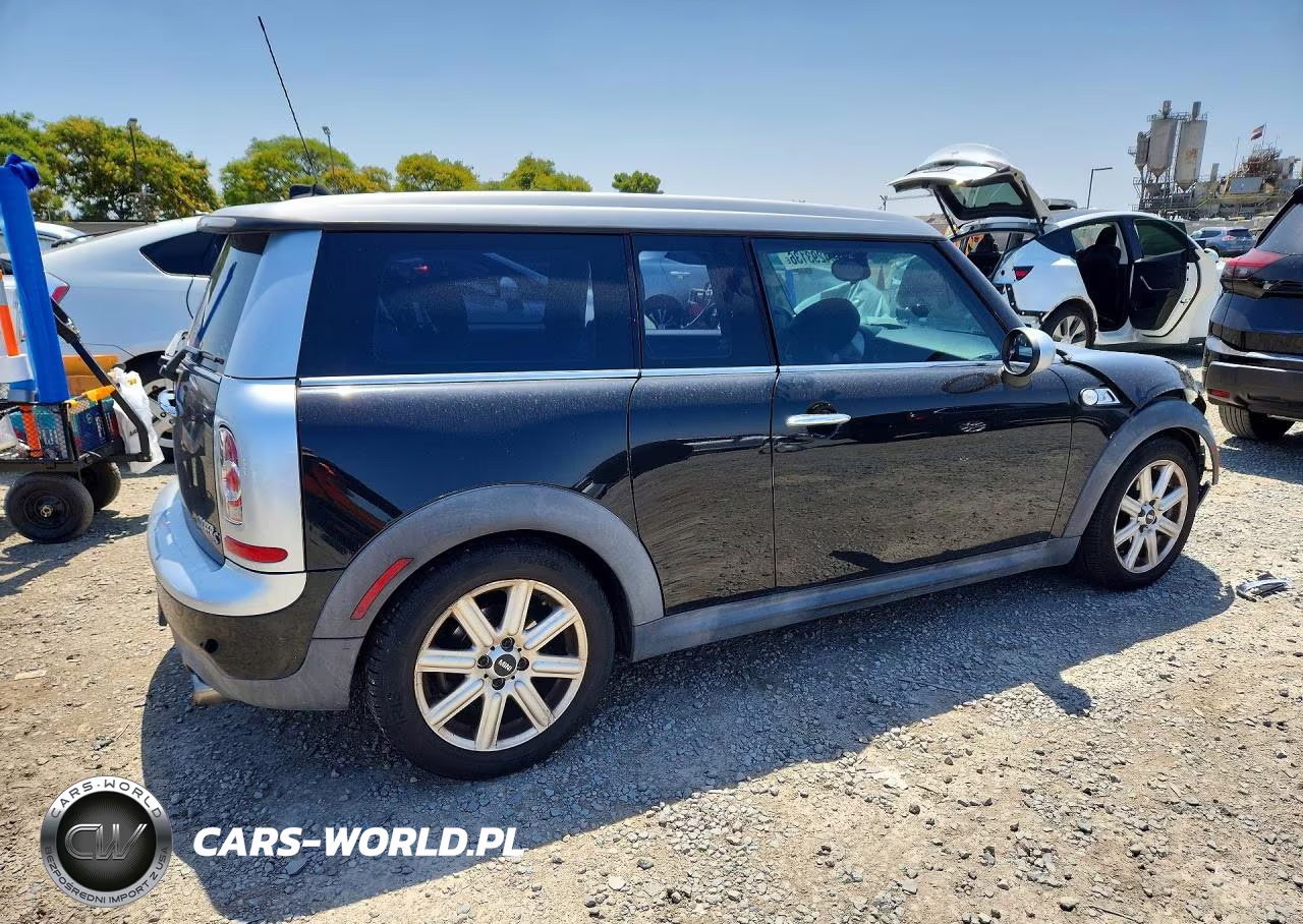 2011 Mini Cooper S Clubman VIN:WMWZG3C56BTY35482 - 3