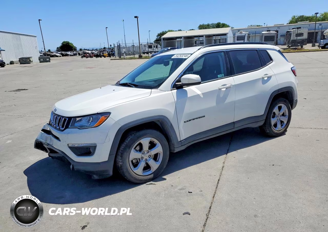 2018 Jeep Compass Latitude – zdjęcie 1 z 14