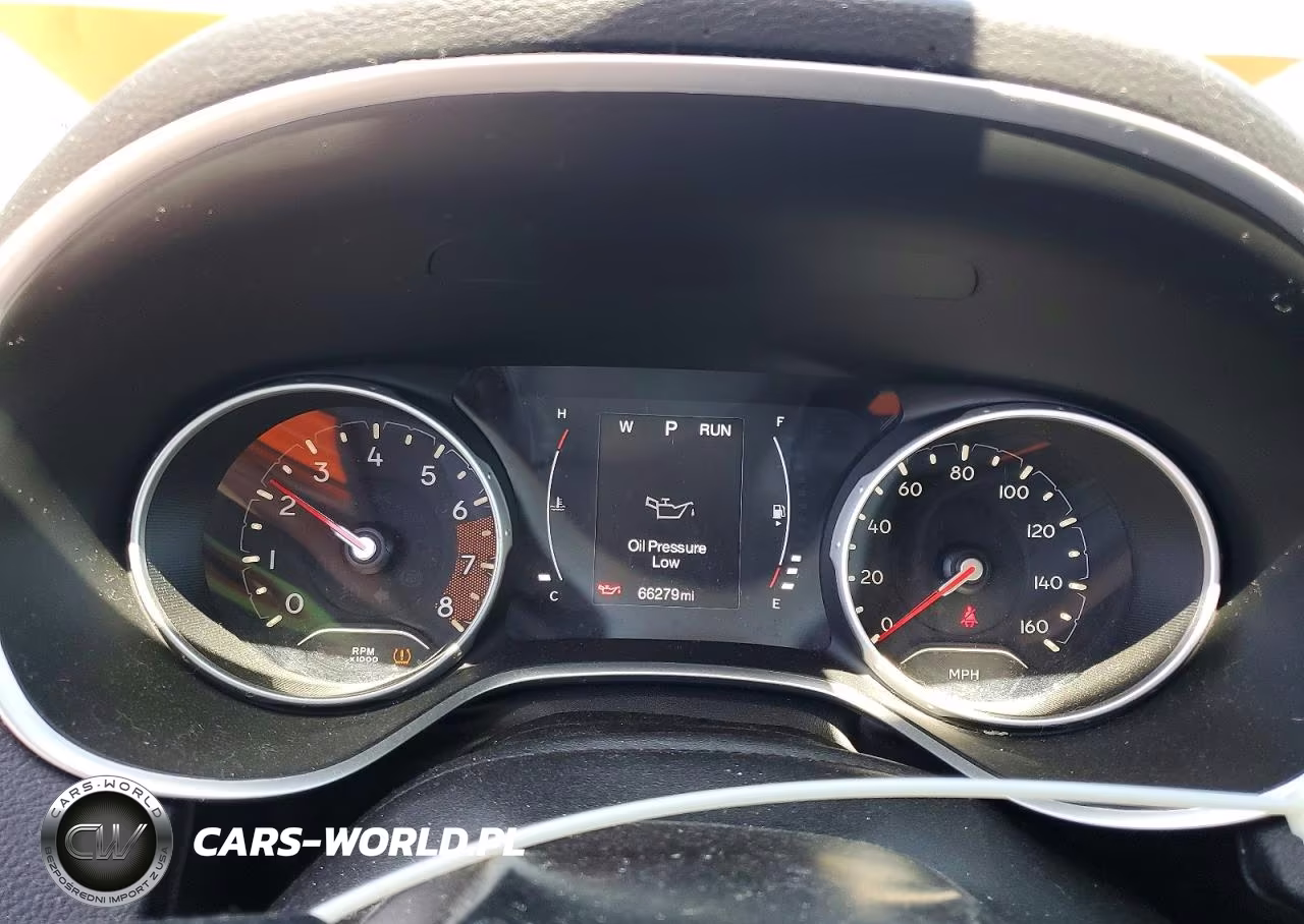 2018 Jeep Compass Latitude VIN:3C4NJCBB1JT495302 - 9