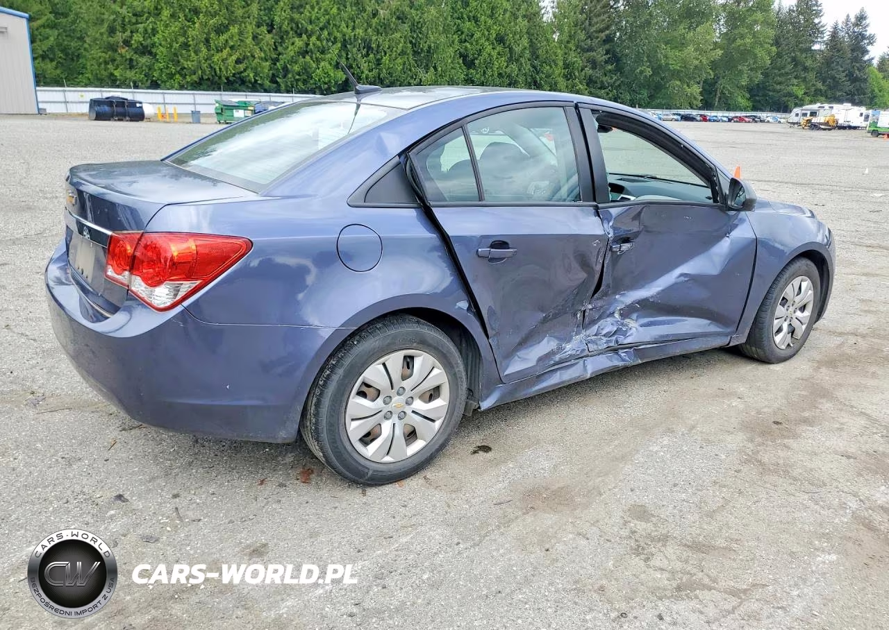 2013 Chevrolet Cruze 4D VIN:1G1PA5SG5D7260340 - 3