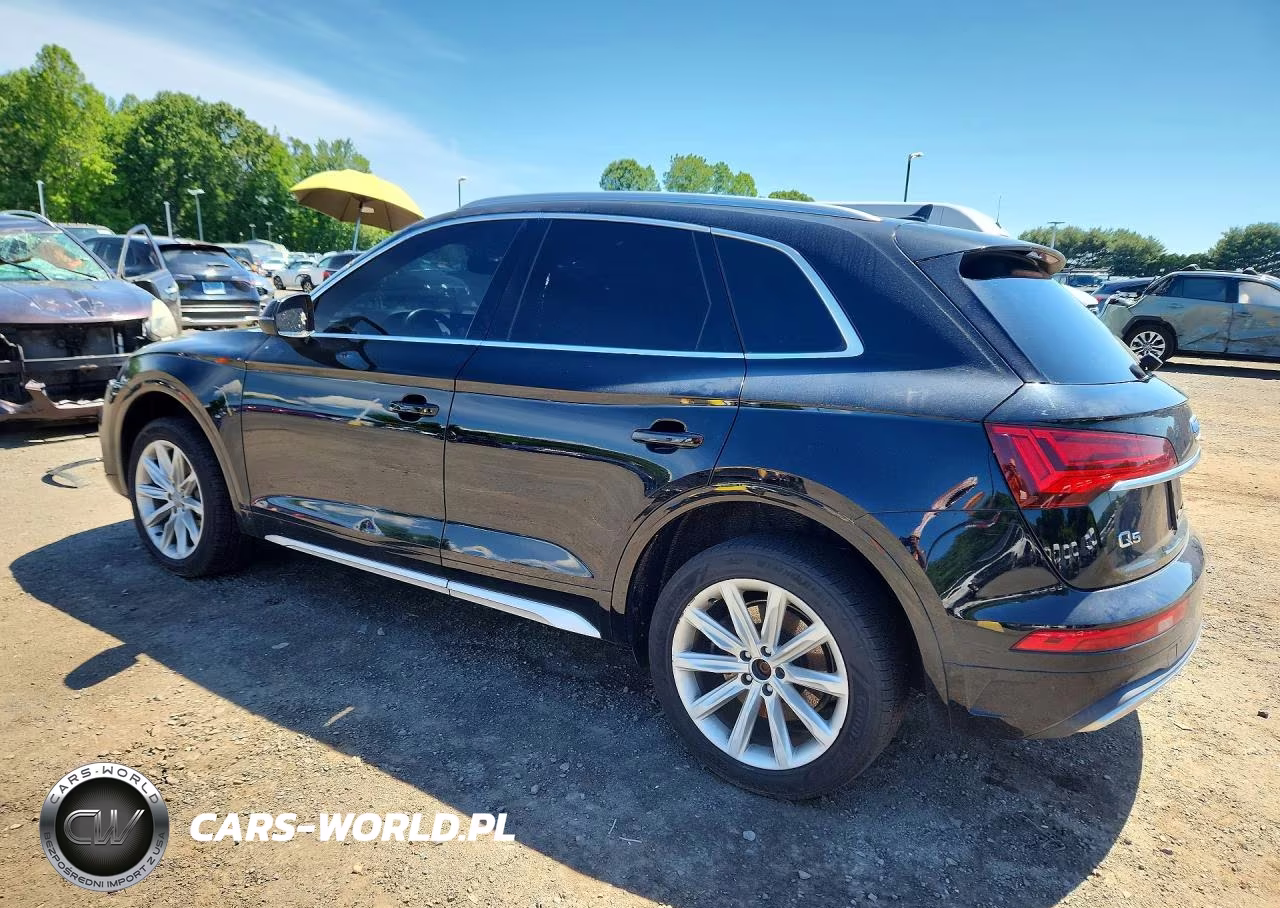 2021 Audi Q5 Premium VIN:WA1AAAFY2M2004155 - 2