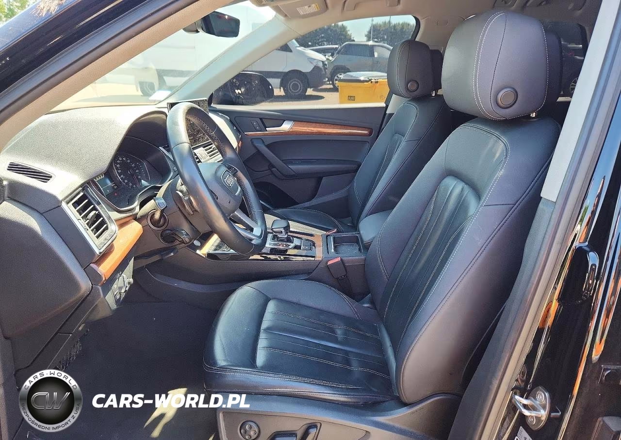 2021 Audi Q5 Premium VIN:WA1AAAFY2M2004155 - 7