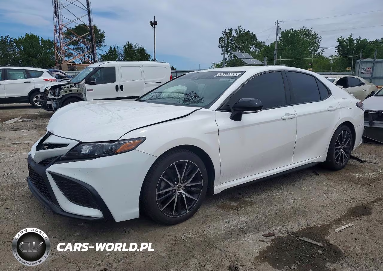 2022 Toyota Camry Se – zdjęcie 1 z 12