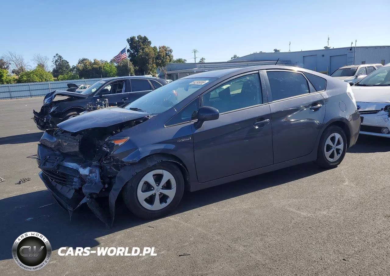 2013 Toyota Prius Four – zdjęcie 1 z 12