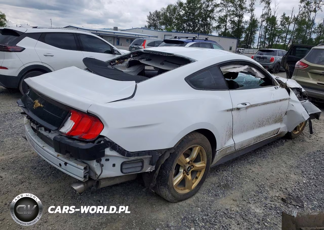 2018 Ford Mustang VIN:1FA6P8TH0J5127248 - 3