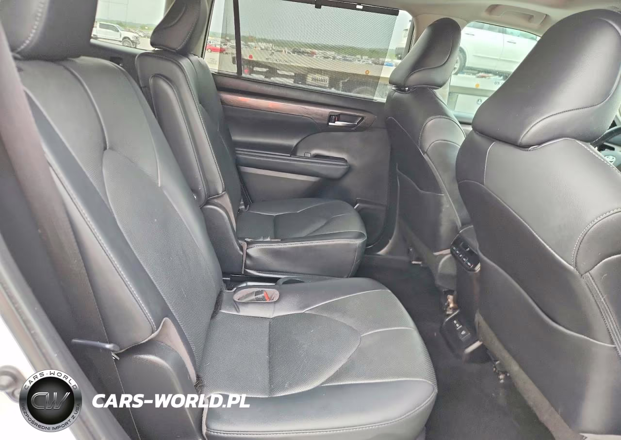 2022 Toyota Highlander Limited VIN:5TDYZRAHXNS094958 - 11