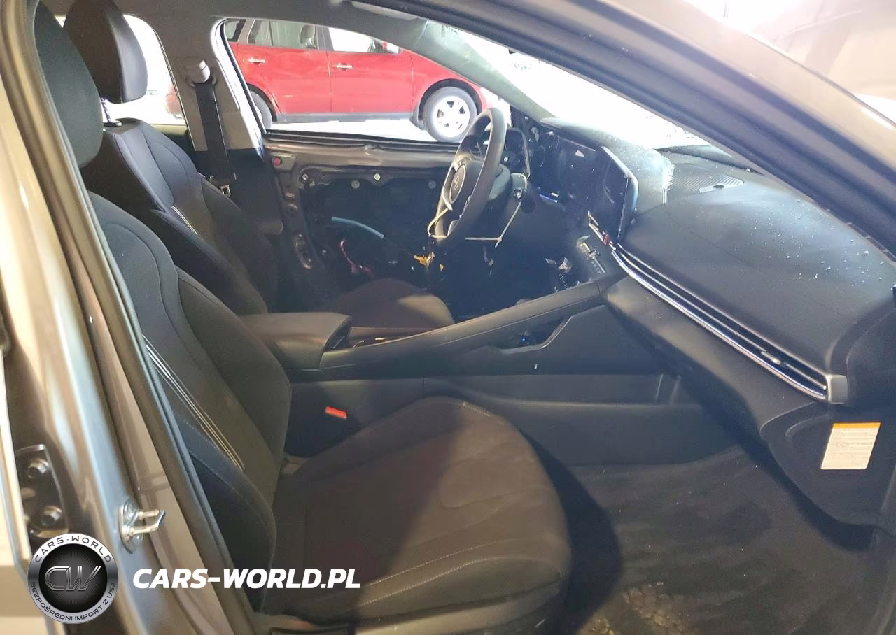 2024 Hyundai Elantra Blue VIN:KMHLM4DJ8RU116592 - 7