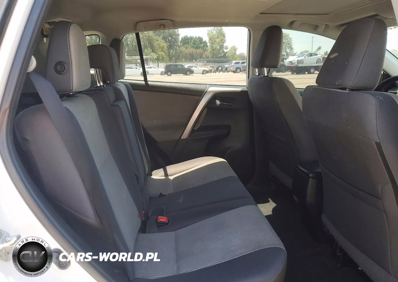 2015 Toyota Rav4 Xle VIN:2T3WFREV6FW207451 - 11