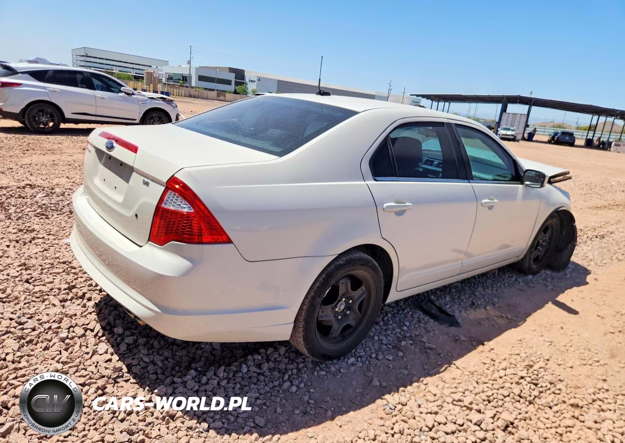 2011 Ford Fusion Se VIN:3FAHP0HA0BR275680 - 3