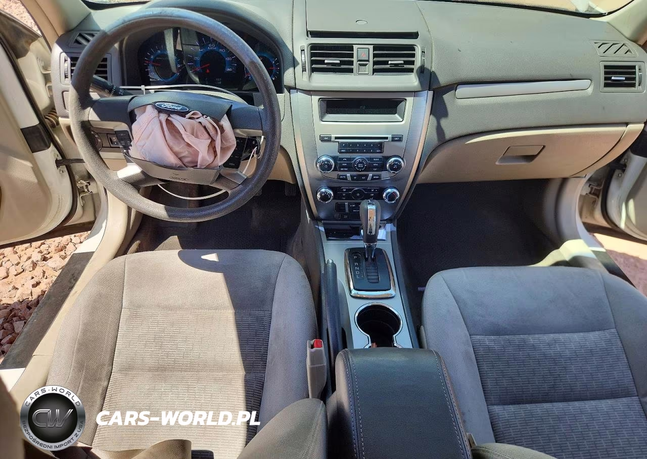 2011 Ford Fusion Se VIN:3FAHP0HA0BR275680 - 8