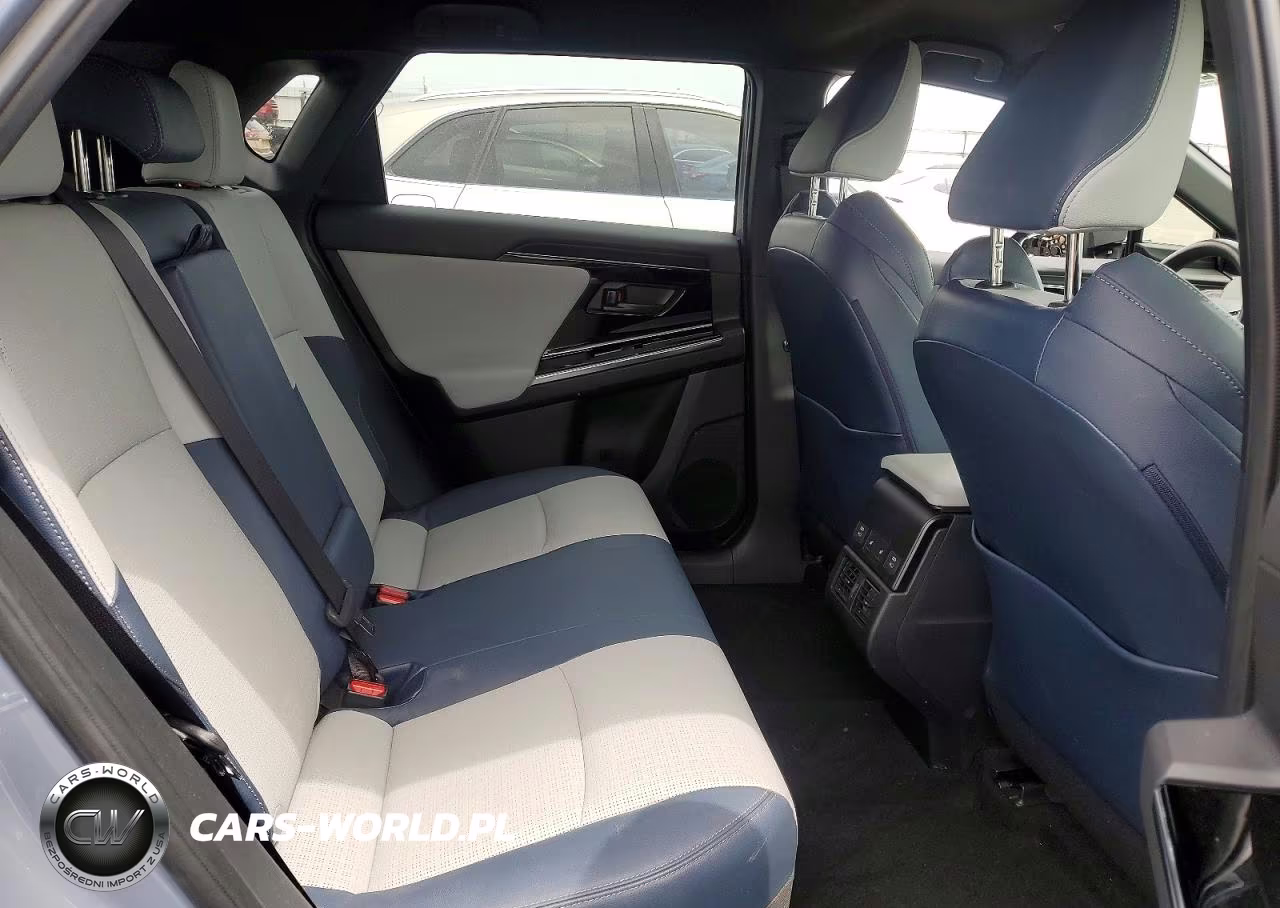 2023 Subaru Solterra Premium VIN:JTMABABA4PA013817 - 11